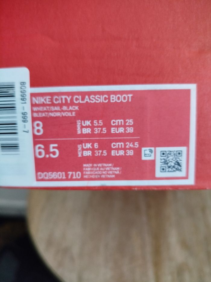 Chaussures T 39 - photo numéro 10