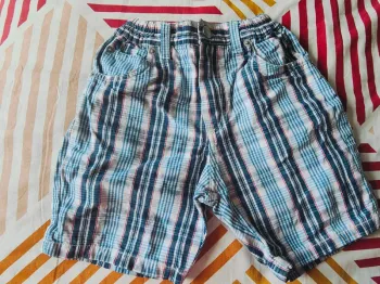 Short 3 ans