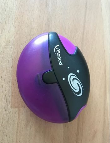 maped taille crayons galactic avec éjecteur de mine violet avec réservoir très bon état