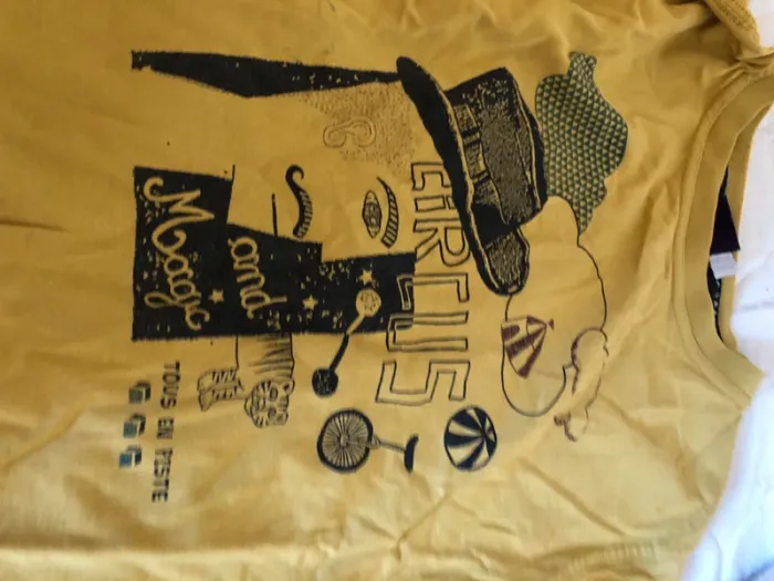 Lot de tee shirt - photo numéro 3