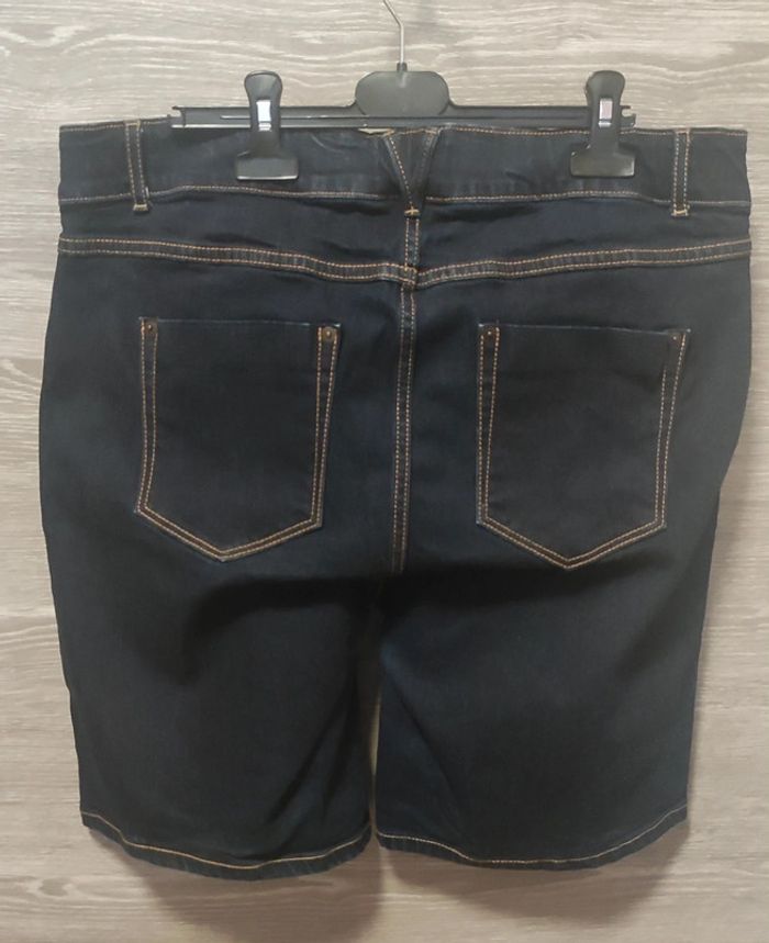 Short taille 46 - photo numéro 2
