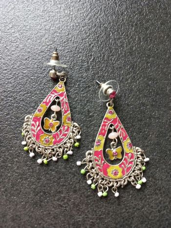 Boucles d'oreilles fantaisies,  neuf