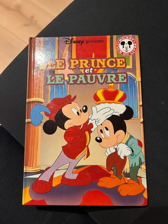 Livre pour enfants Disney le prince et le pauvre