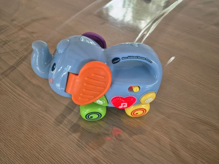 🎶 Lot de Jouets Électroniques – Avion Musical + Éléphant Interactif 🧸 - photo numéro 7