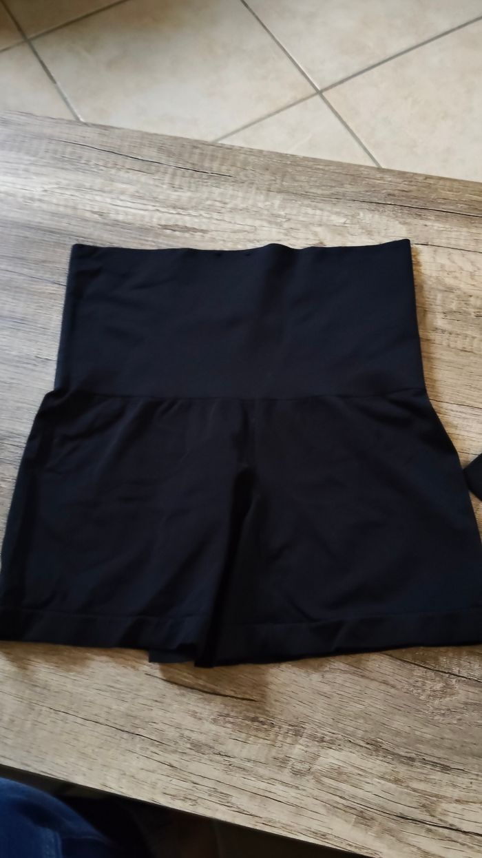 Lot de 2 shorty gainant microfibre taille L - photo numéro 2