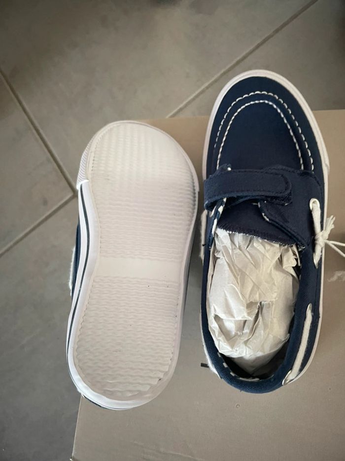 Chaussures bateau Lacoste Keel neuves 31 - photo numéro 4