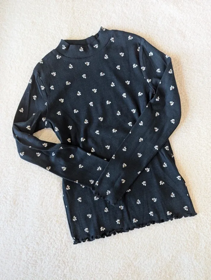 🌸 T-shirt manches longues col montant – 10 ans - photo numéro 2