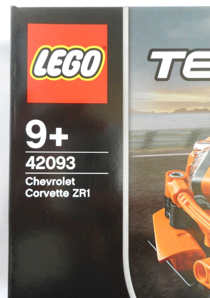 Lego Technic - 42093 - Chevrolet Corvette ZR1 - NEUF - photo numéro 10