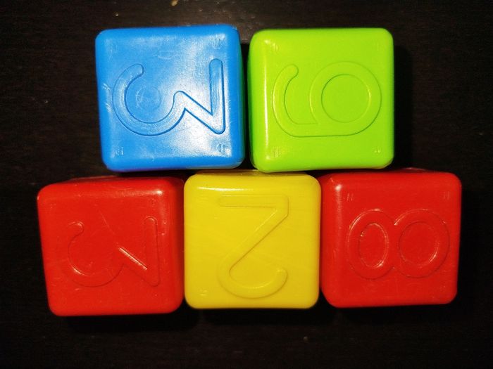 Cubes plastiques
