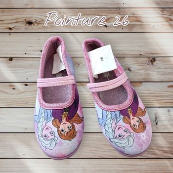 ❄️👸🥿 Chaussons Disney La Reine des Neiges – Pointure 26 ✨🥿❄️