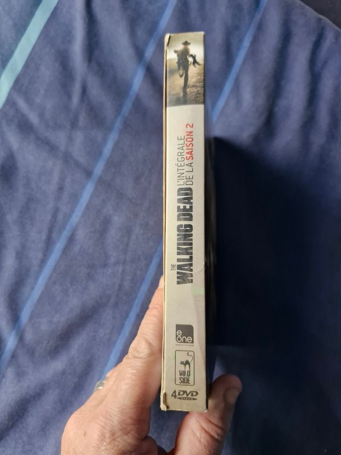 Saga intégrale Walking Dead série saison 2 - photo numéro 3