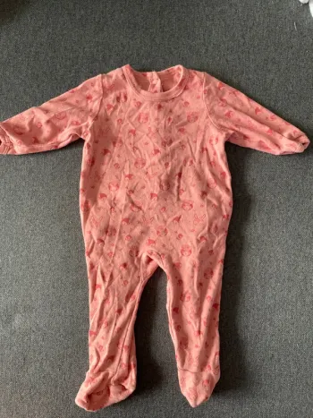 Grenouillère rose - petits animaux - 6 mois