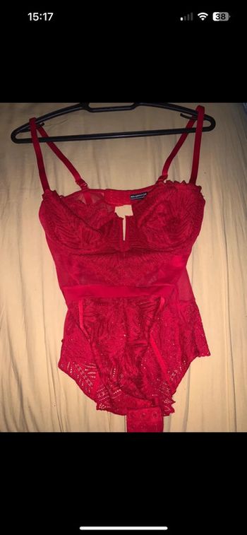 Body rouge gorge
