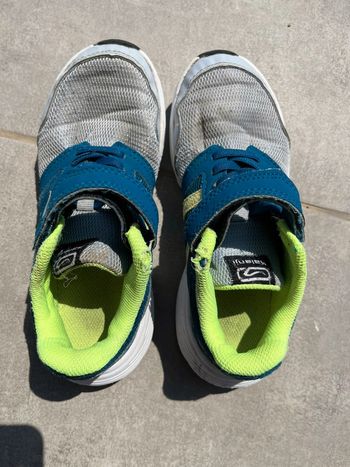 Baskets décathlon taille 32