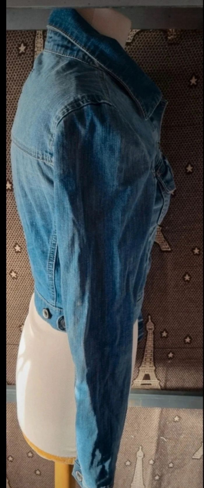 Veste en jean effet usé taille S - photo numéro 7