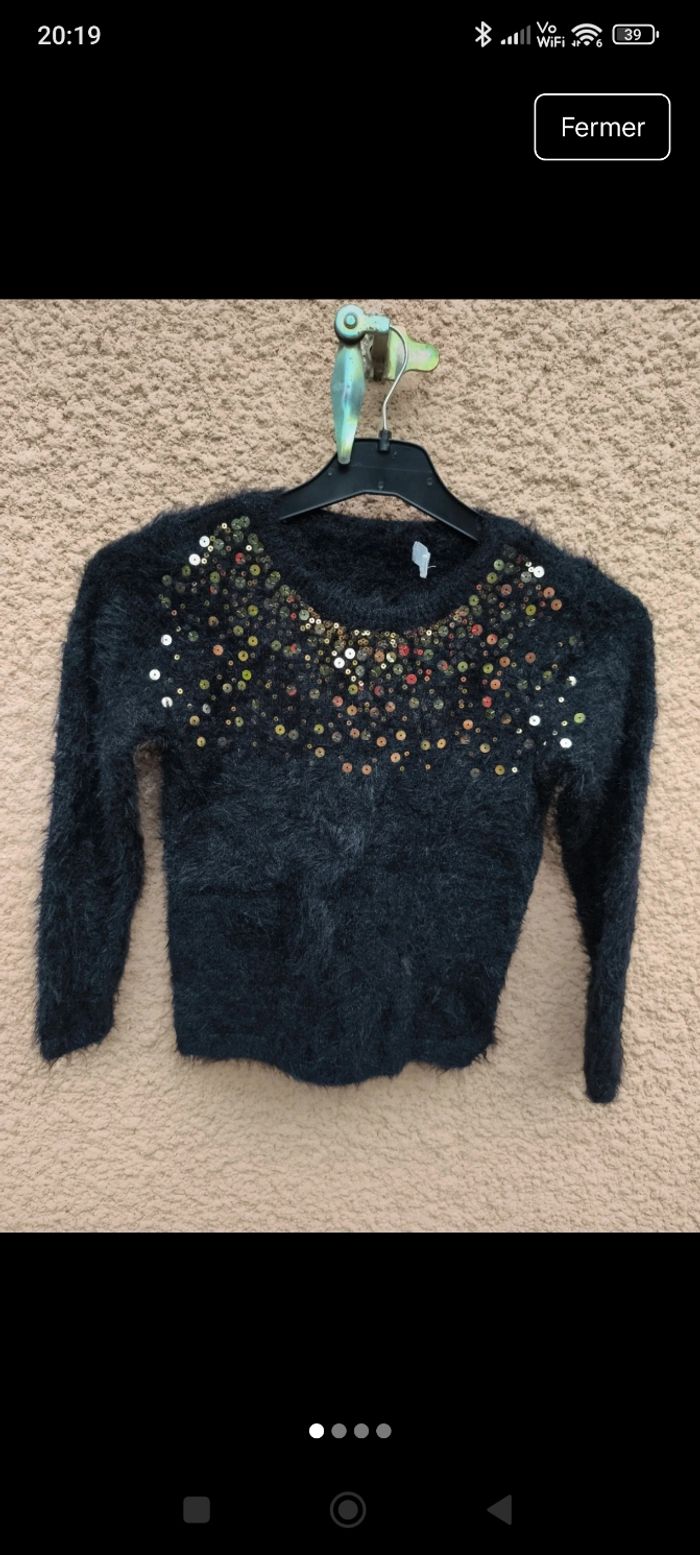 Pull sequins