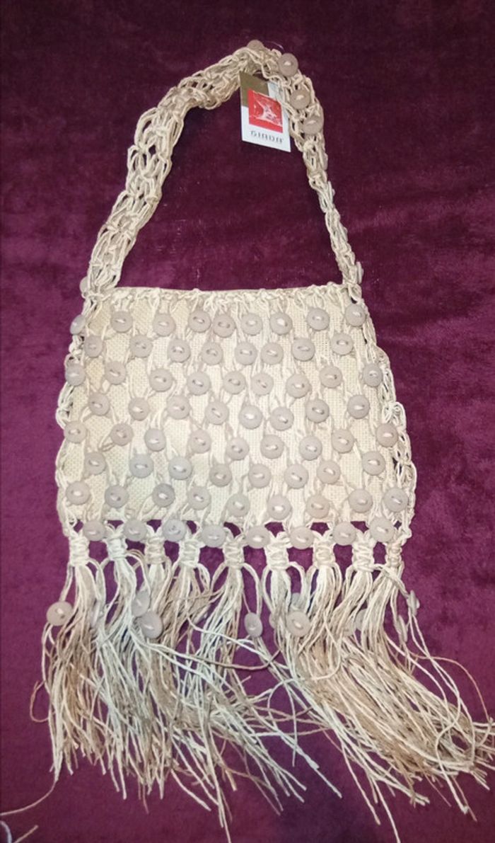 Deux magnifiques sacs à bandoulière avec boutons et franges Neufs Giada - photo numéro 5