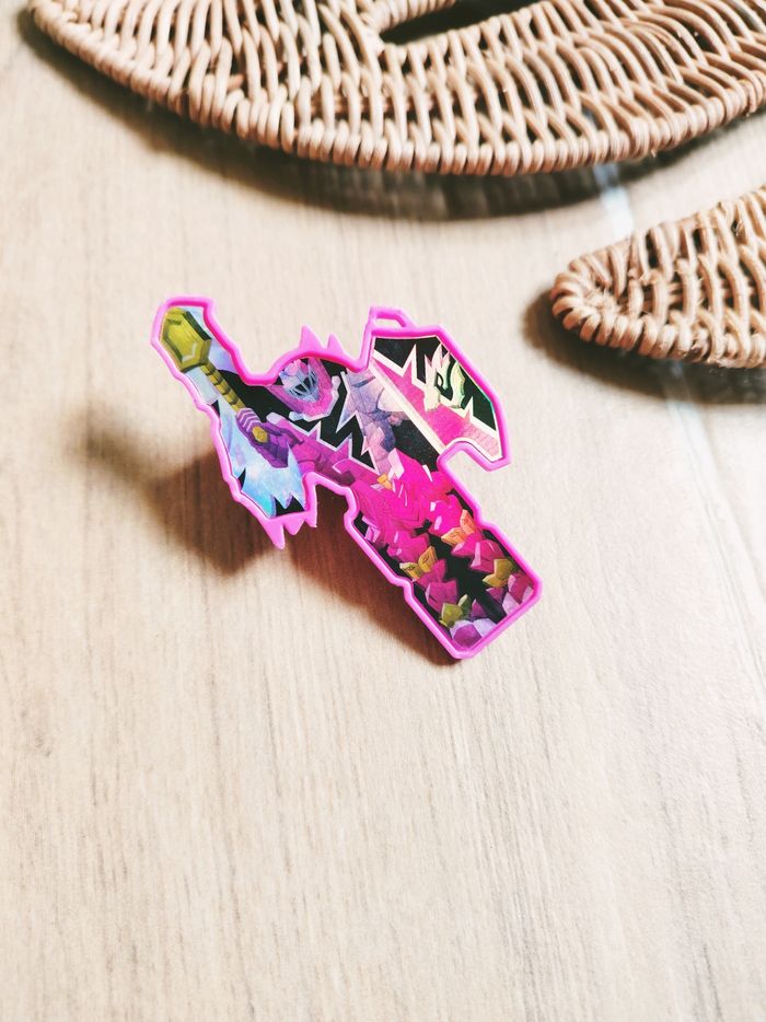 🙅Power rangers dino fury - Clé/keys du ranger rose - marque Bandai - photo numéro 1