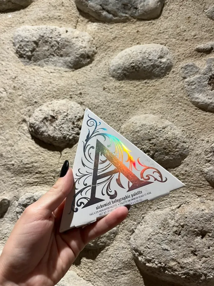 Kat von D - Palette Alchemist highlighter holographic - photo numéro 3