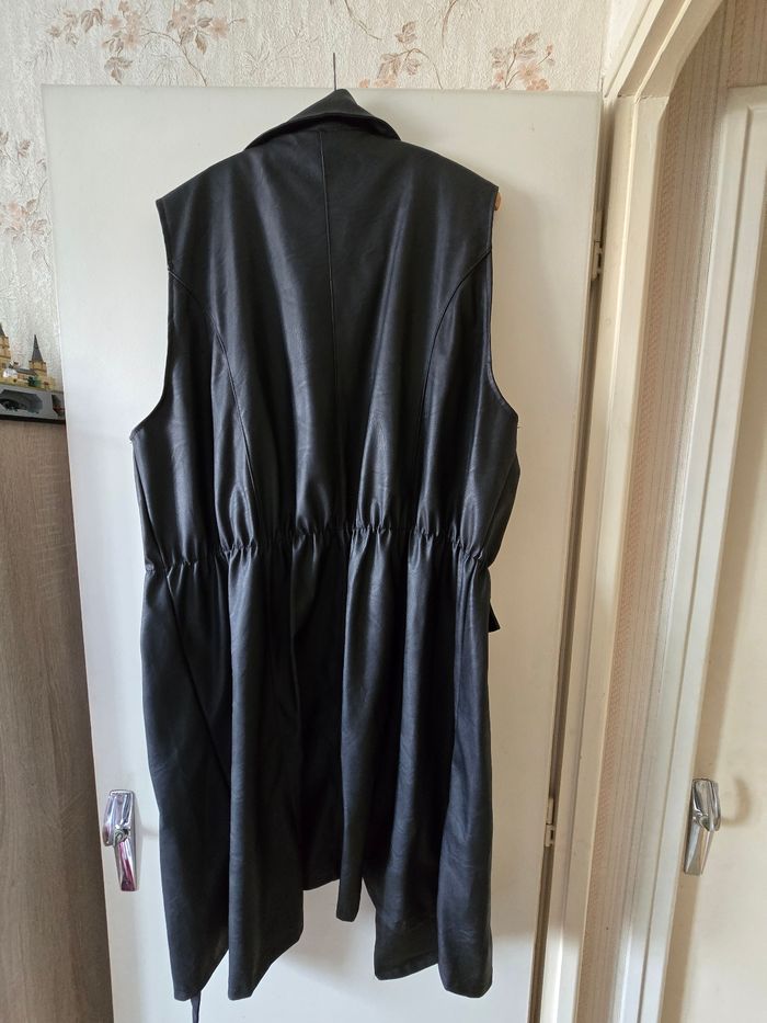 Veste en simili cuir - photo numéro 2