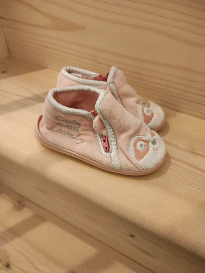 Chaussons fille 23 - photo numéro 4