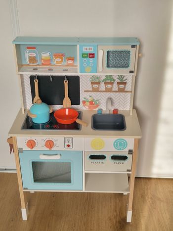 Cuisine enfant en bois 🍳