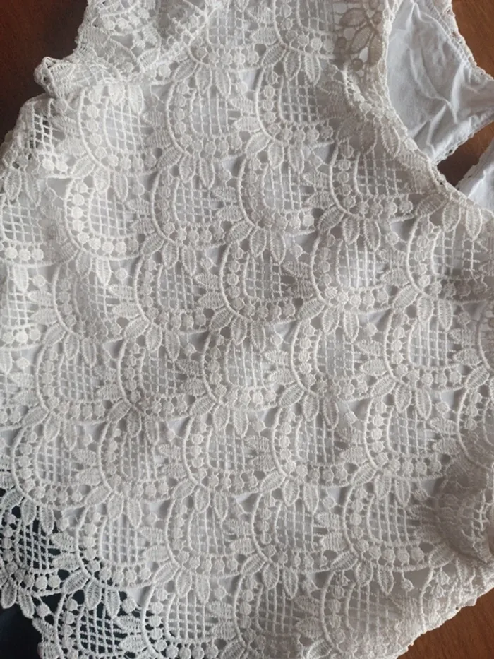 Robe dentelle Zara - photo numéro 3
