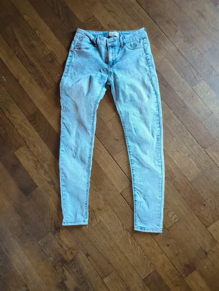 Lot de 2 Jeans denim Jennyfer taille 36