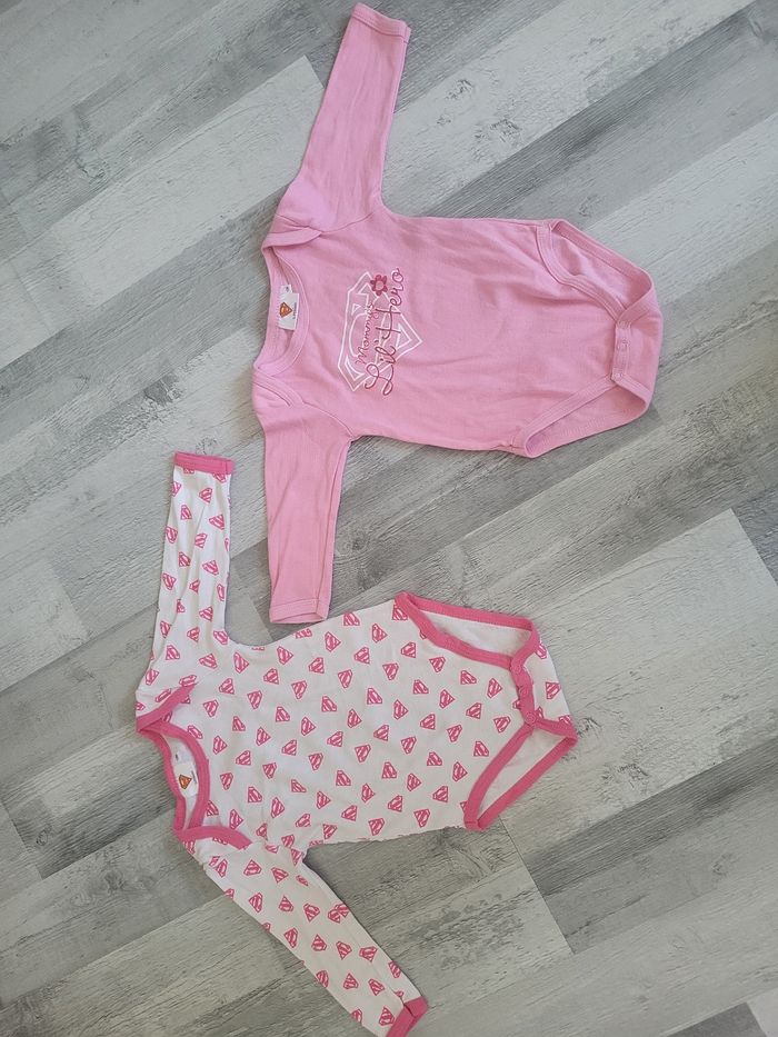 Lot de bodys fille