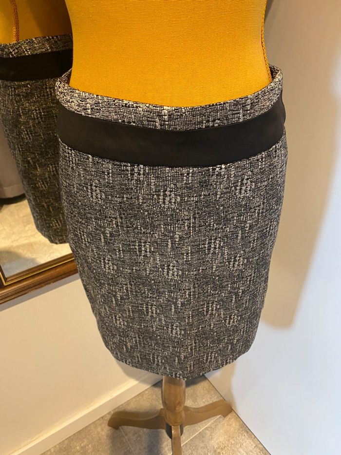 Tailleur jupe - photo numéro 7