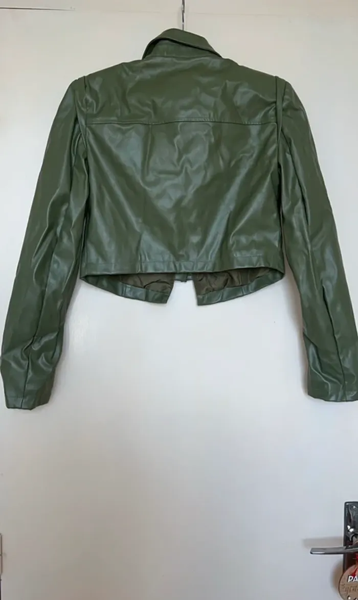 Veste courte T34 💚 - photo numéro 5