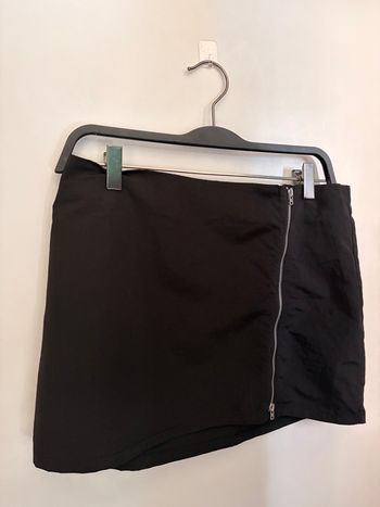 ZARA - Mini-jupe asymétrique à zip - Taille M - Noir