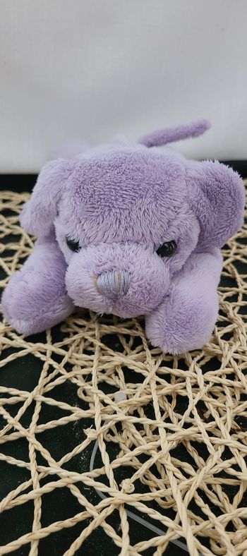 Doudou chiot chien violet mauve couché MAX ET SAX