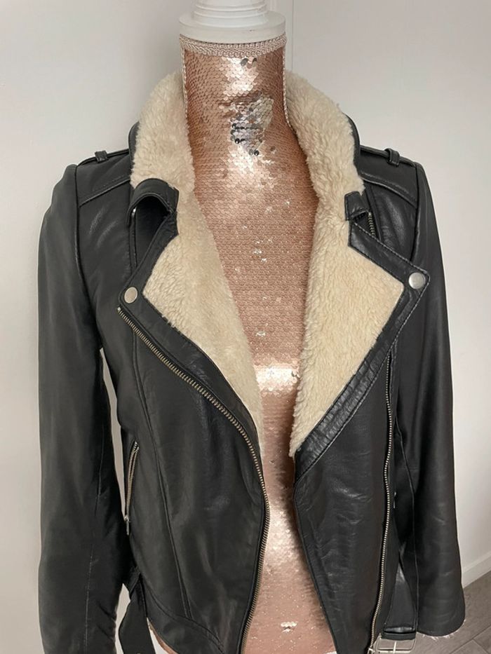 Veste perfecto naf naf en cuir fausse fourrure 34 - photo numéro 2