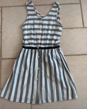 Robe taille 10 ans Esprit