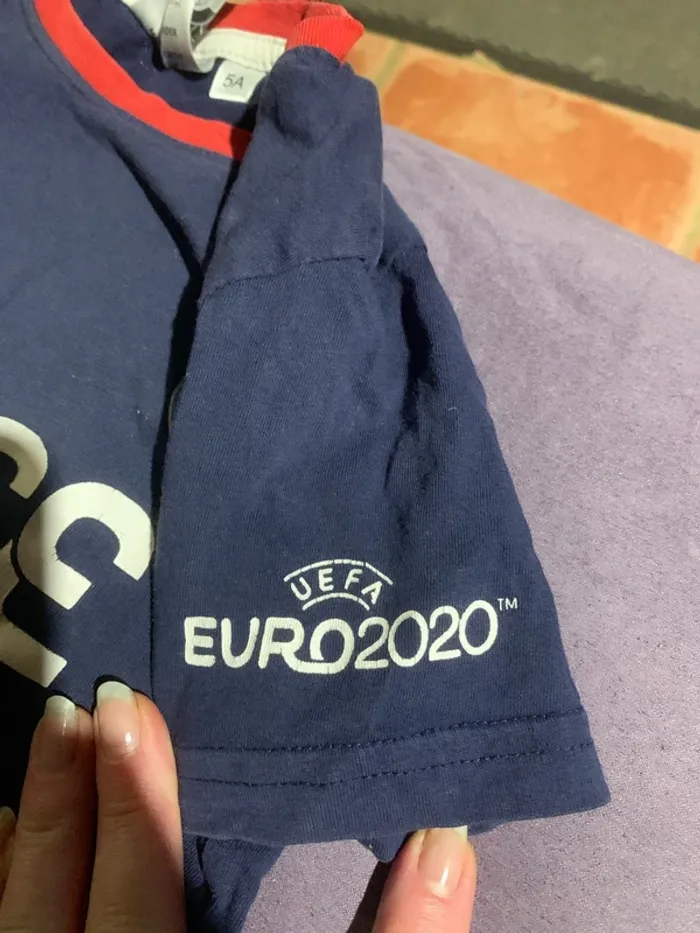 T shirt - photo numéro 2