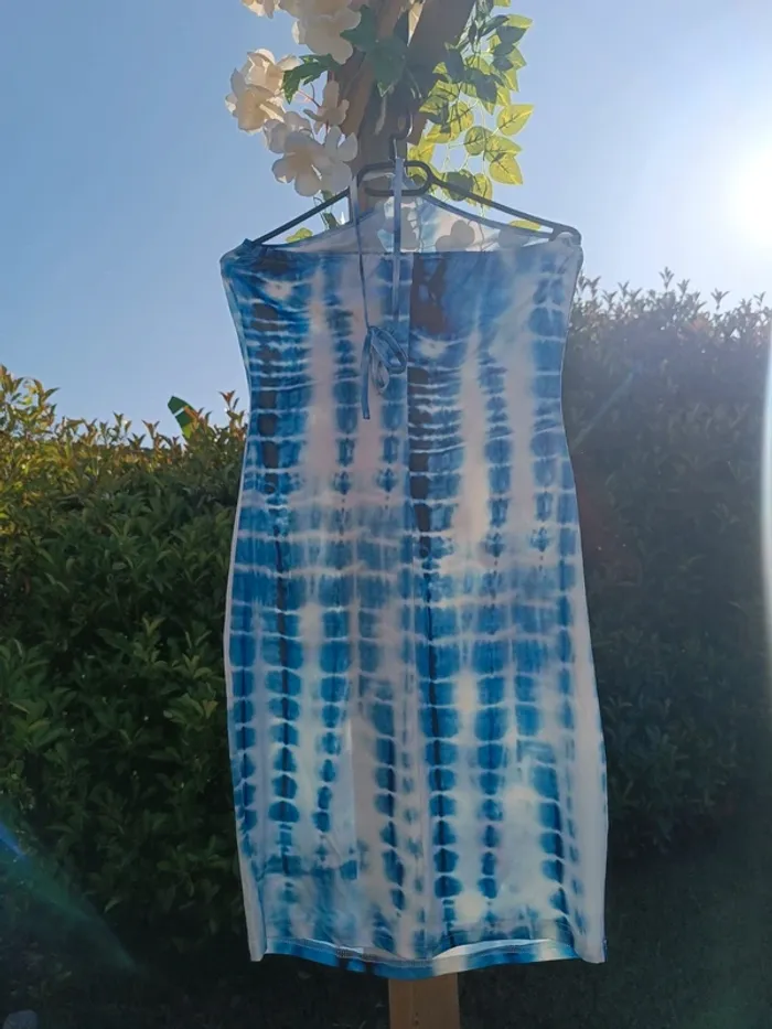 Robe été femme bleu taille s très bon état - photo numéro 2
