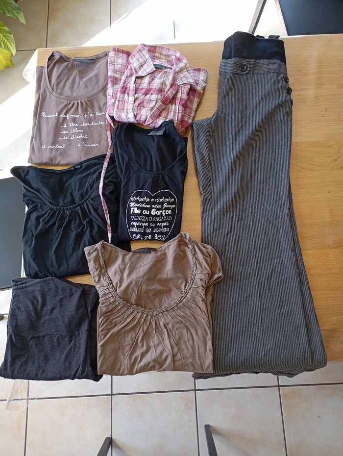 Lot de vêtements de grossesse