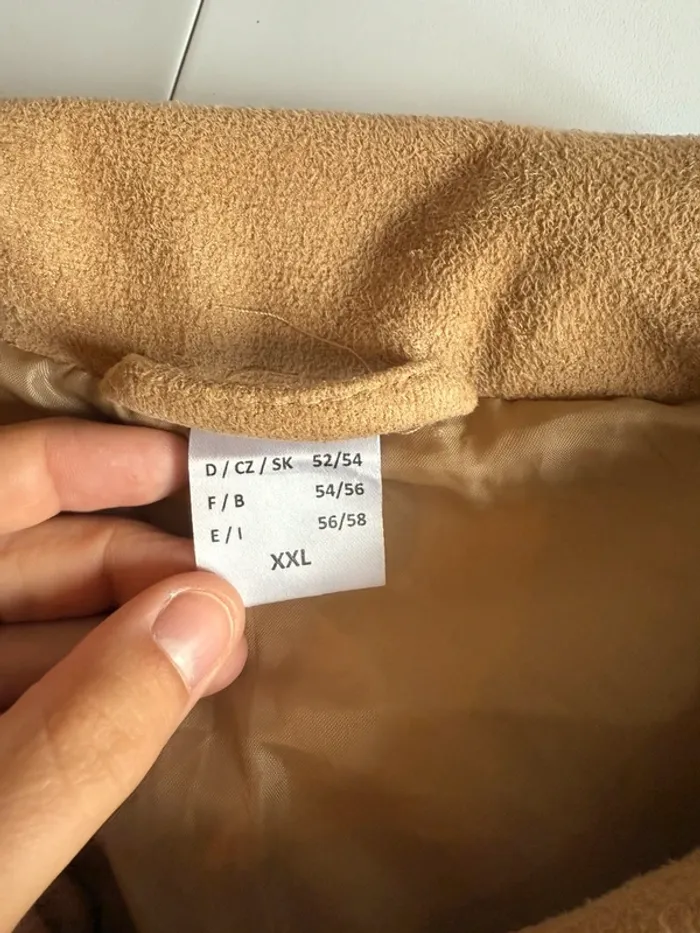 Veste grande taille en suédine vintage en très bon état taille 54 - photo numéro 8