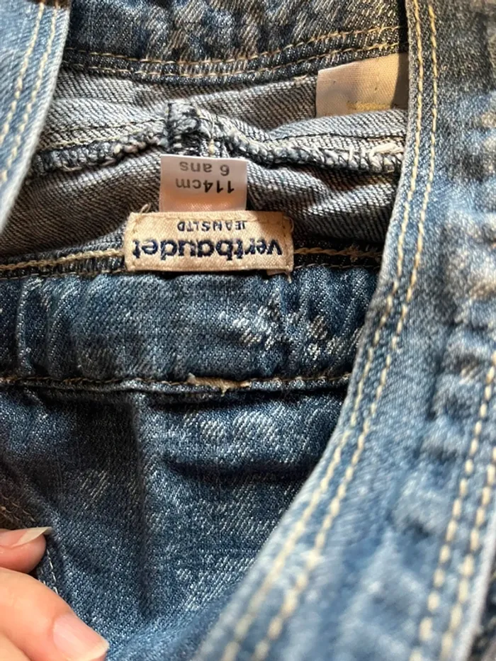 Vend lot de salopette en jeans short 4/5/6 ans - photo numéro 11
