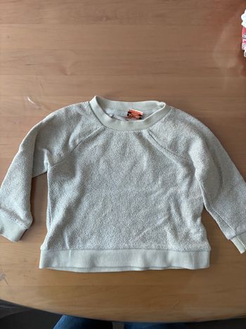 Pull TAO 2 ans