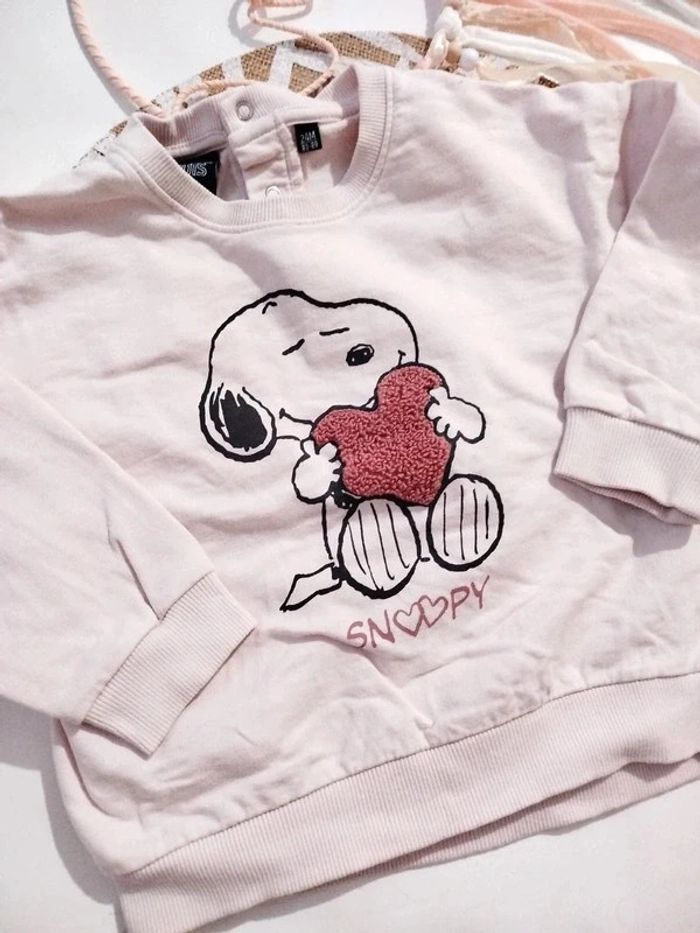 Pull sweat shirt Snoopy fille 24 mois - photo numéro 3