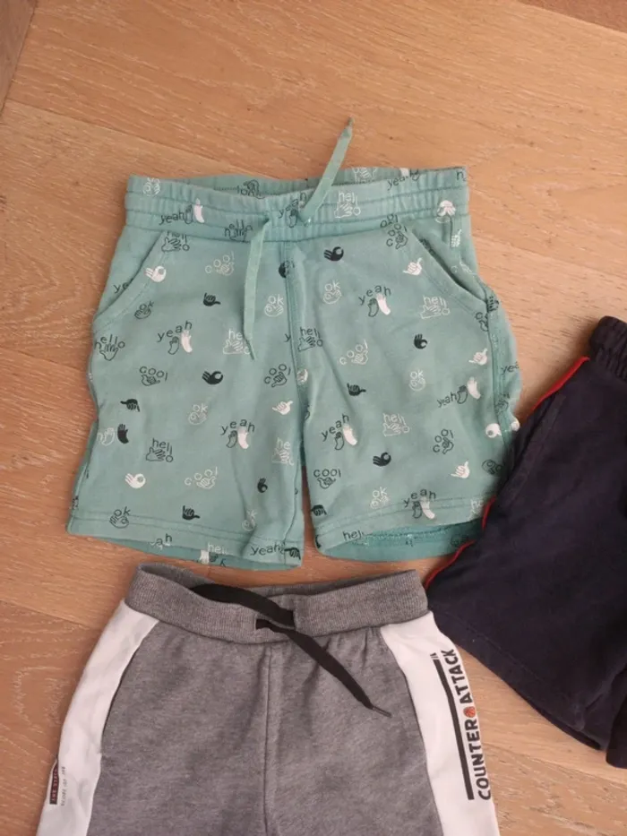 Short 4 ans - photo numéro 2