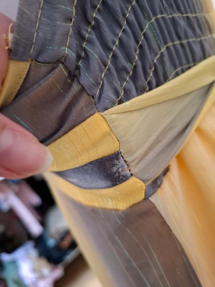 Robe colorée pailletée asymétrique Fashion Express taille XS/S 34/36 - photo numéro 8