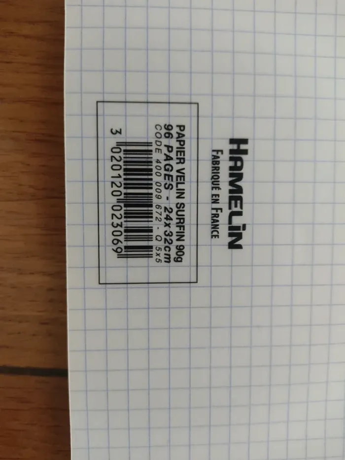 Vend un cahier à petit carreaux - photo numéro 2