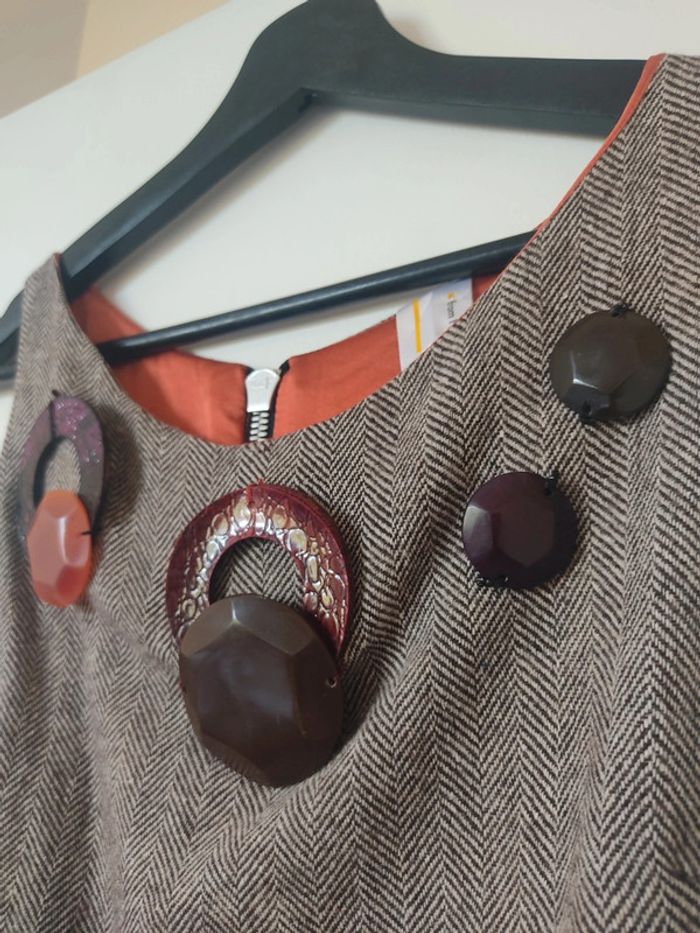 Robe mi-longue XS 100% soie fait main et brodé Ella Luna Vintage - photo numéro 4