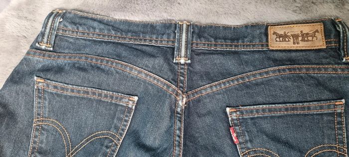 Jean Levi's taille 29 - photo numéro 2