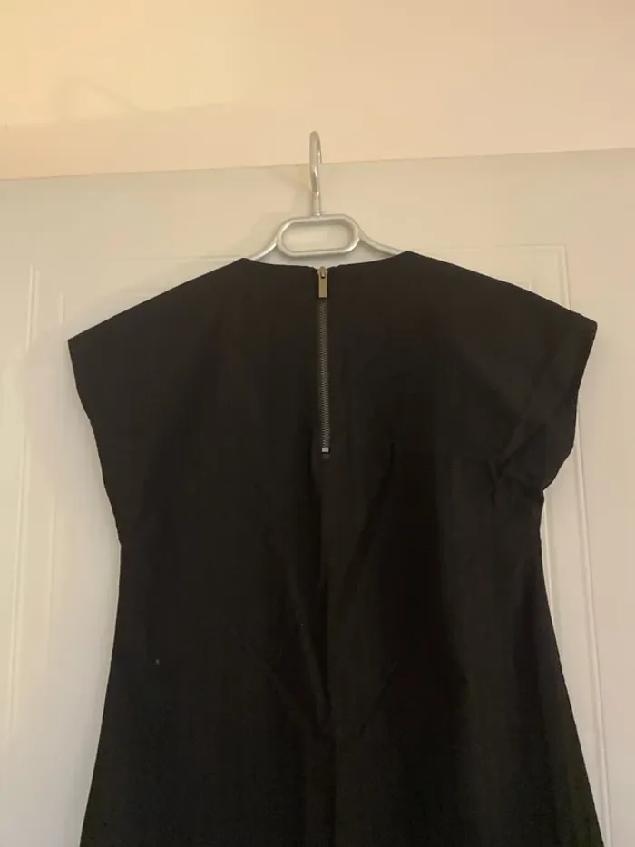 Robe noire Cop.copine taille 36 - photo numéro 13