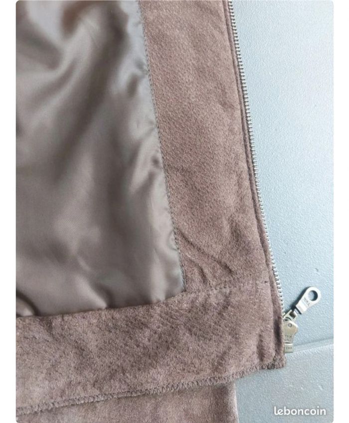 Ensemble jupe/veste cuir marron - photo numéro 3