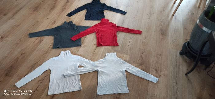 Lot de 5 sous pulls 8 ans